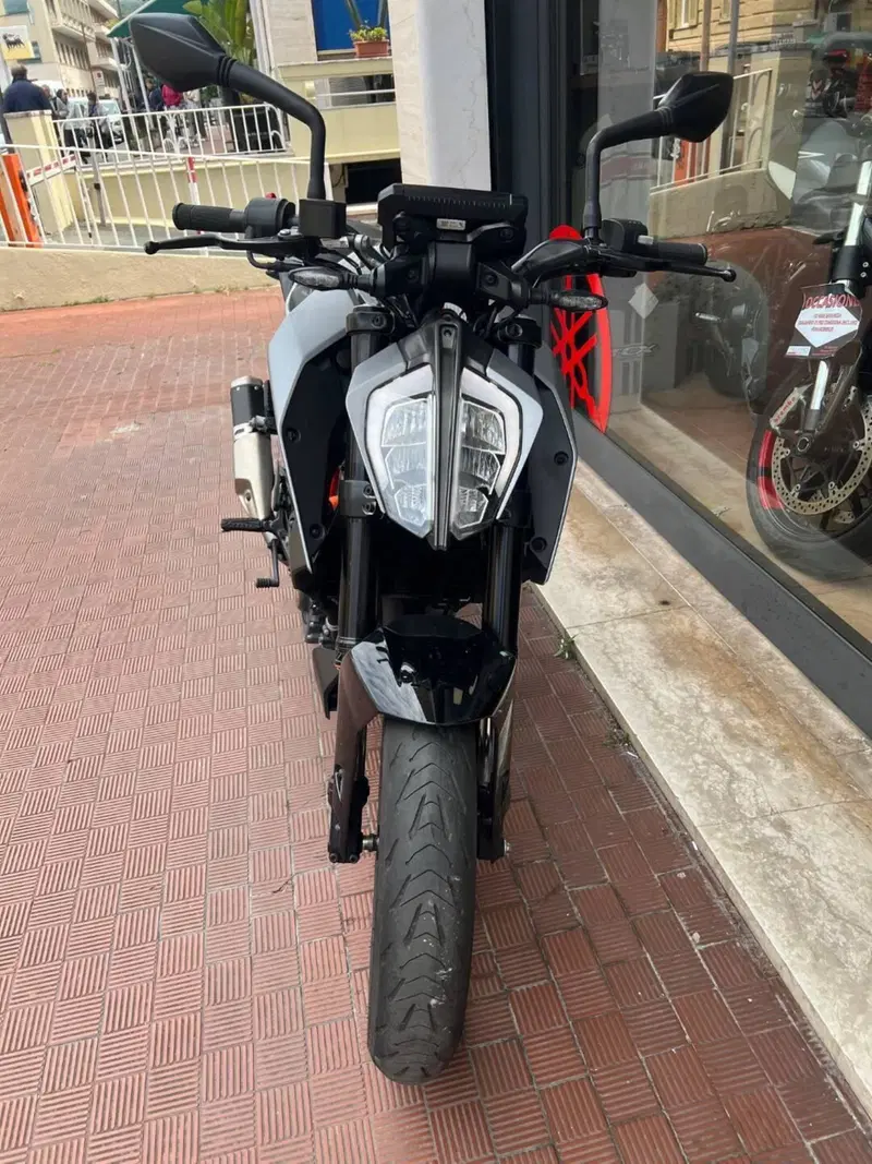KTM 125 Duke (2021 - 23) (3)