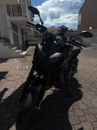 Yamaha MT-09 ABS (2016) usata