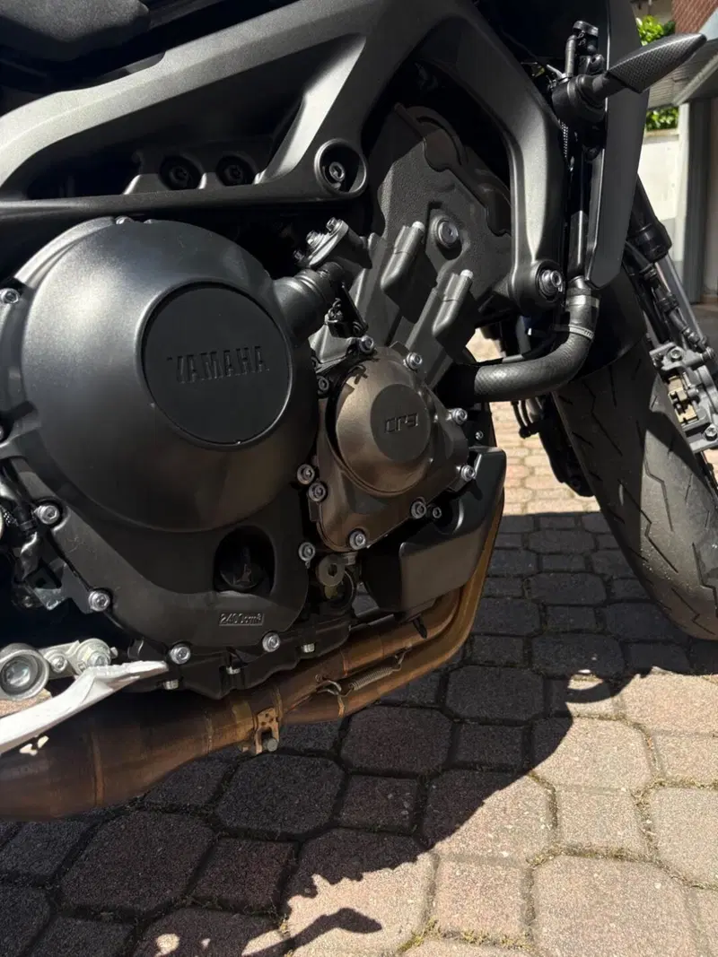 Yamaha MT-09 ABS (2016) (3)