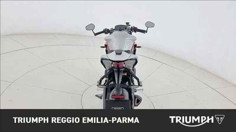 Triumph Street Triple 765 RX (2026) (14)