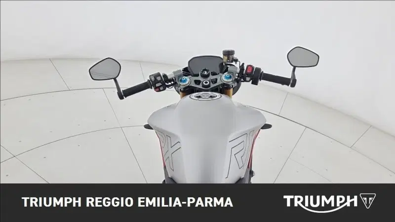 Triumph Street Triple 765 RX (2026) (15)