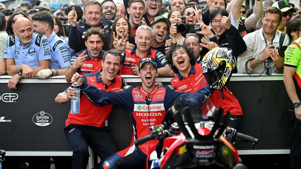 MotoGP 2026. GP di Catalunya. Le foto più belle della gara e del weekend a Barcellona [GALLERY] (7)