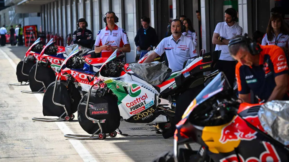 MotoGP 2026. GP di Catalunya. Le foto più belle della gara e del weekend a Barcellona [GALLERY] (44)