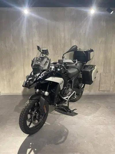 Bmw R 1300 GS Triple Black (2023 - 26) usata