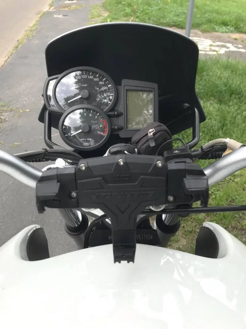 Bmw R 1200 R (2006 - 11) (4)