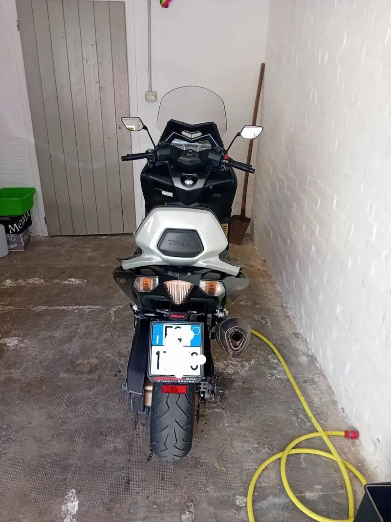 Yamaha T-Max 530 Iron Max ABS (2014 - 17) (8)