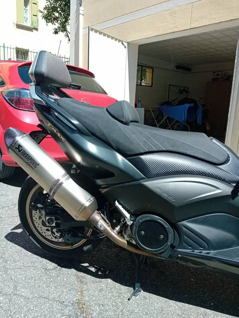 Yamaha T-Max 530 Iron Max ABS (2014 - 17) (14)