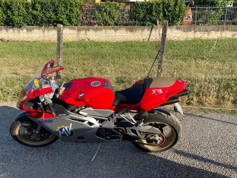 MV Agusta F4 750 S 1+1 (2003 - 06) (4)