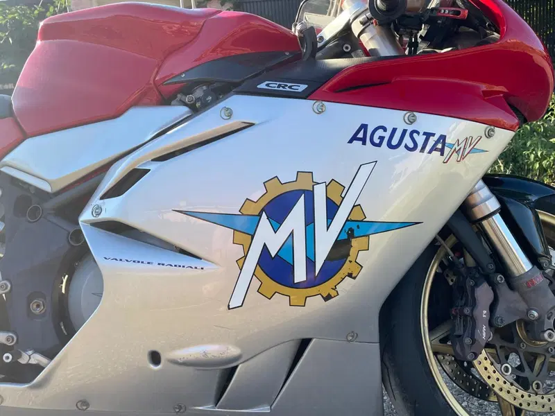 MV Agusta F4 750 S 1+1 (2003 - 06) (5)