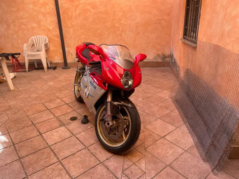 MV Agusta F4 750 S 1+1 (2003 - 06) (8)