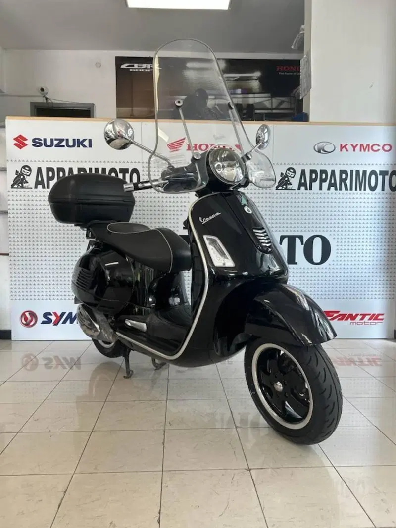 Vespa GTS 250 i.e. (2)
