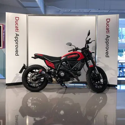 Ducati Scrambler 800 Full Throttle (2023 - 24) usata