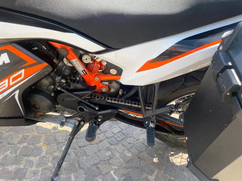 KTM 890 Adventure R (2022) (9)