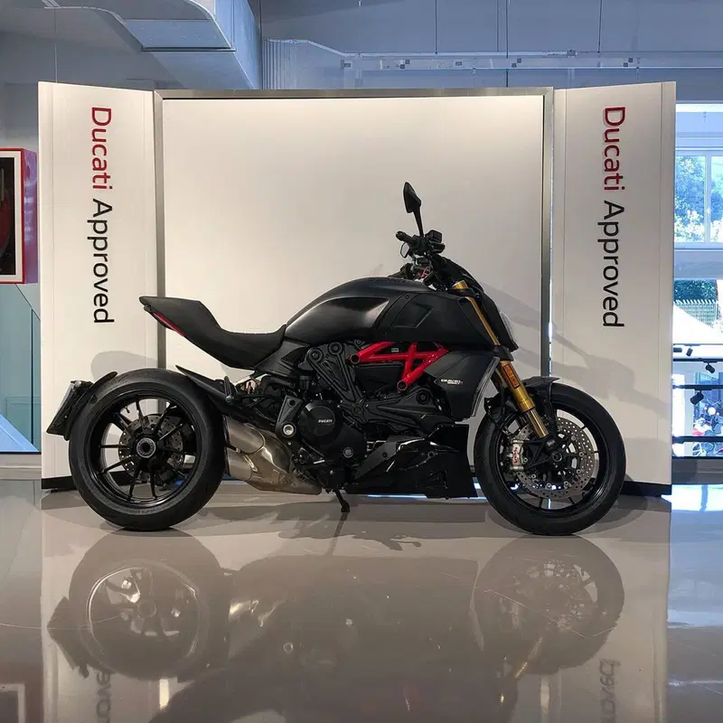 Ducati Diavel 1260 S (2021 - 22)