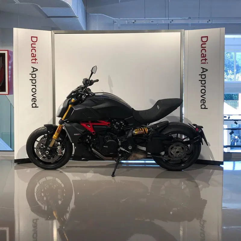 Ducati Diavel 1260 S (2021 - 22) (4)