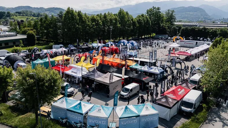 HAT Adventourfest 2026 a Pedavena: test ride gratuiti, birra e avventura tra le Dolomiti