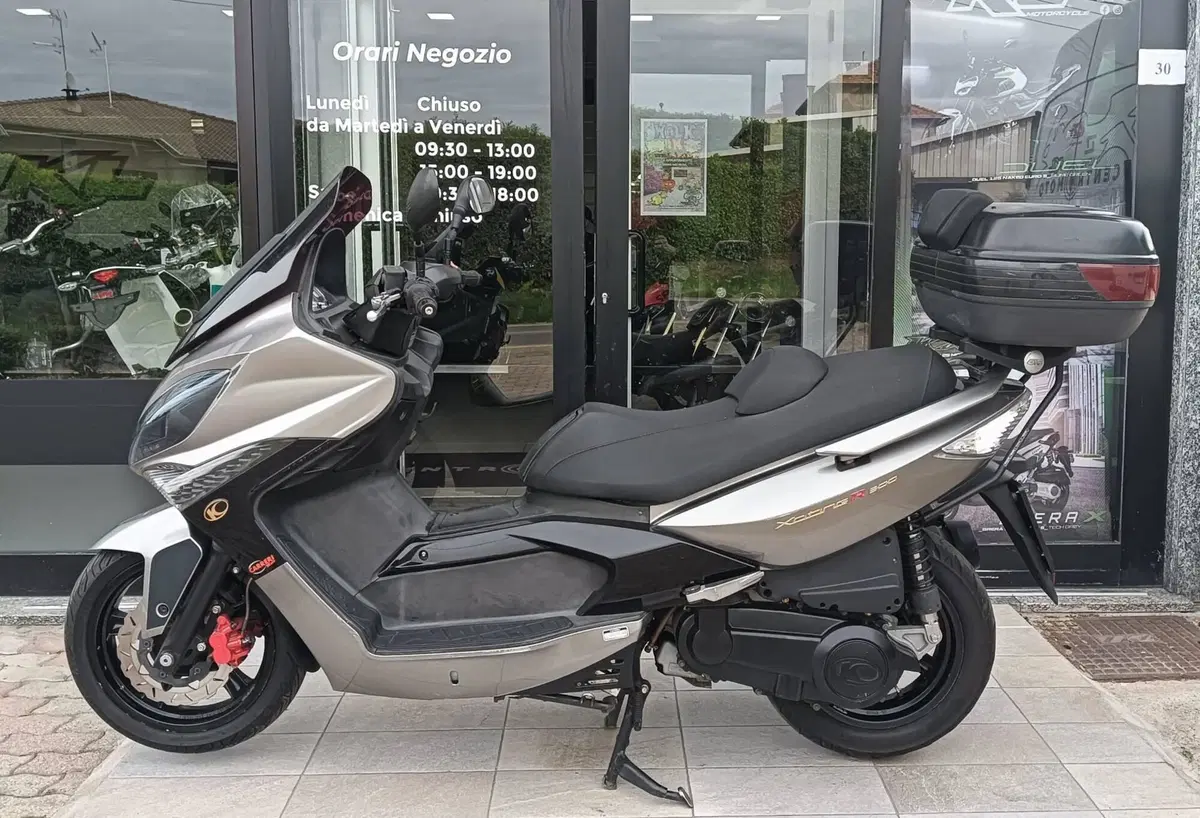 Kymco Xciting 300i R (2007 - 14) (3)