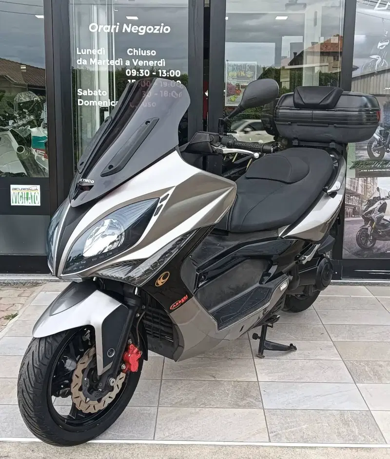Kymco Xciting 300i R (2007 - 14) (4)