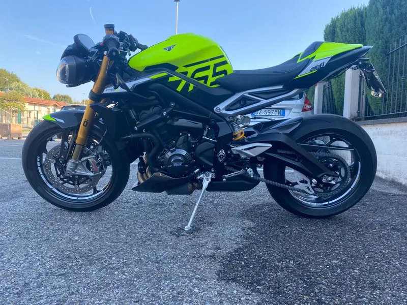 Triumph Street Triple 765 Moto2 Edition (2023 - 24) (3)