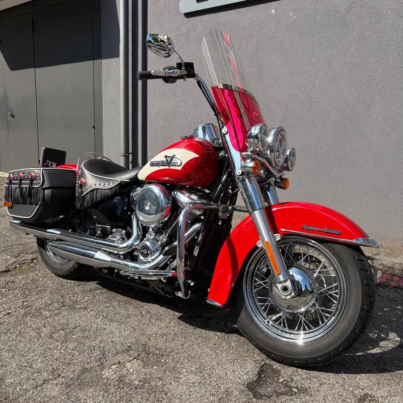 Harley-Davidson Hydra-Glide Revival (2024 - 25) (2)