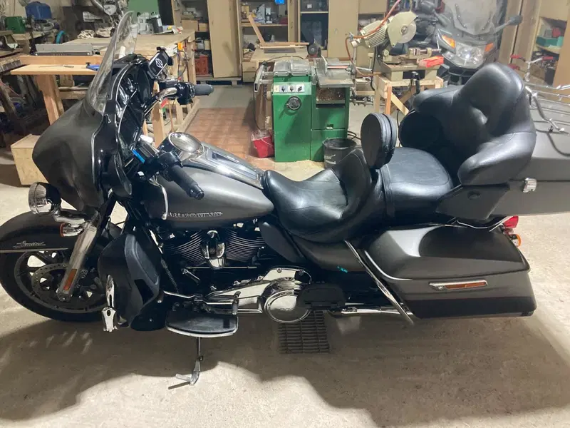 Harley-Davidson 114 Electra Glide Ultra Limited Low (2019) - FLHTKL
