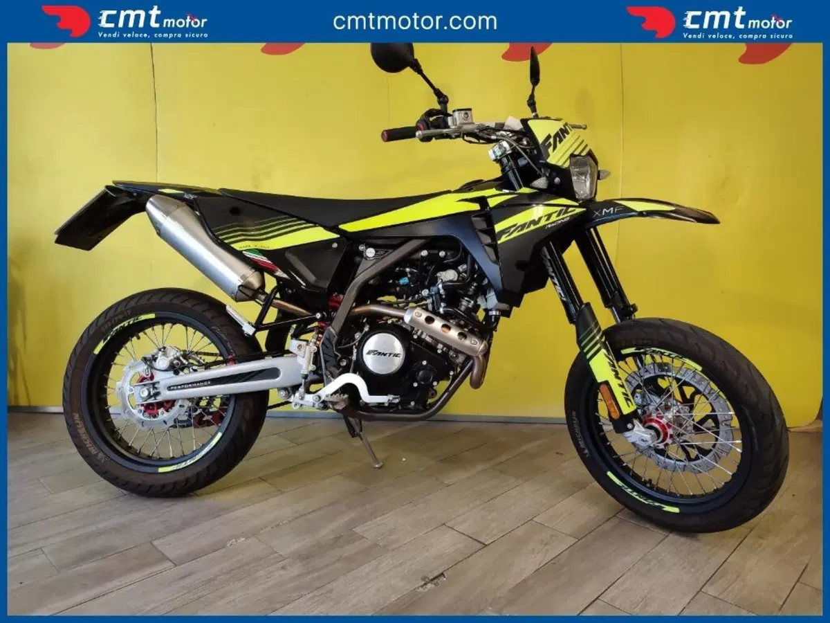 Fantic Motor XMF 125 Motard Performance 4T (2023 - 24)
