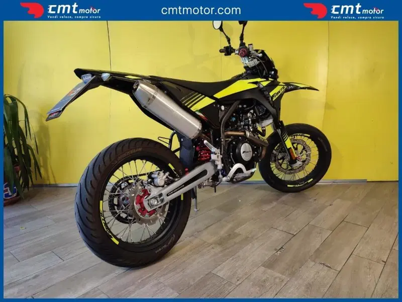 Fantic Motor XMF 125 Motard Performance 4T (2023 - 24) (4)