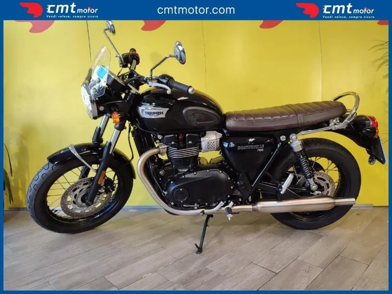 Triumph Bonneville T100 (2021 - 25) (3)