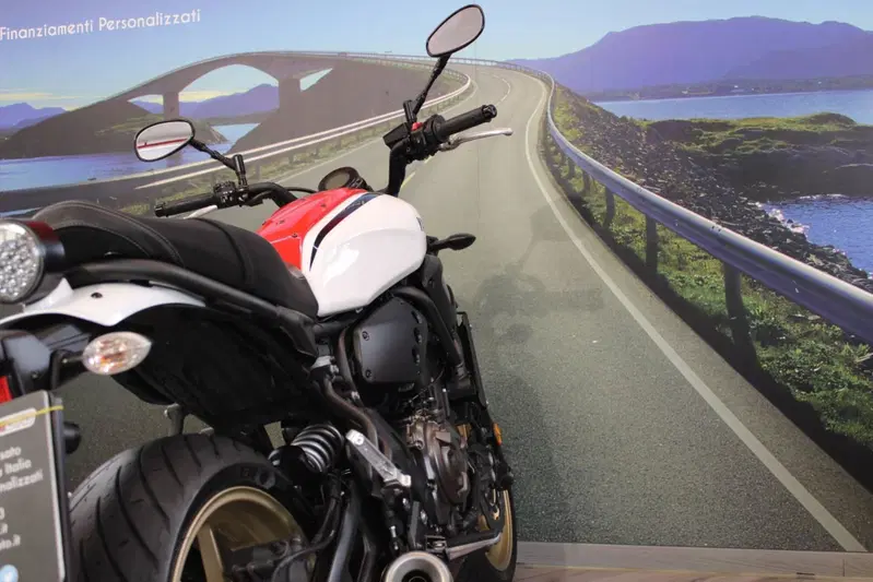 Yamaha XSR 700 ABS (2016 - 20) (18)