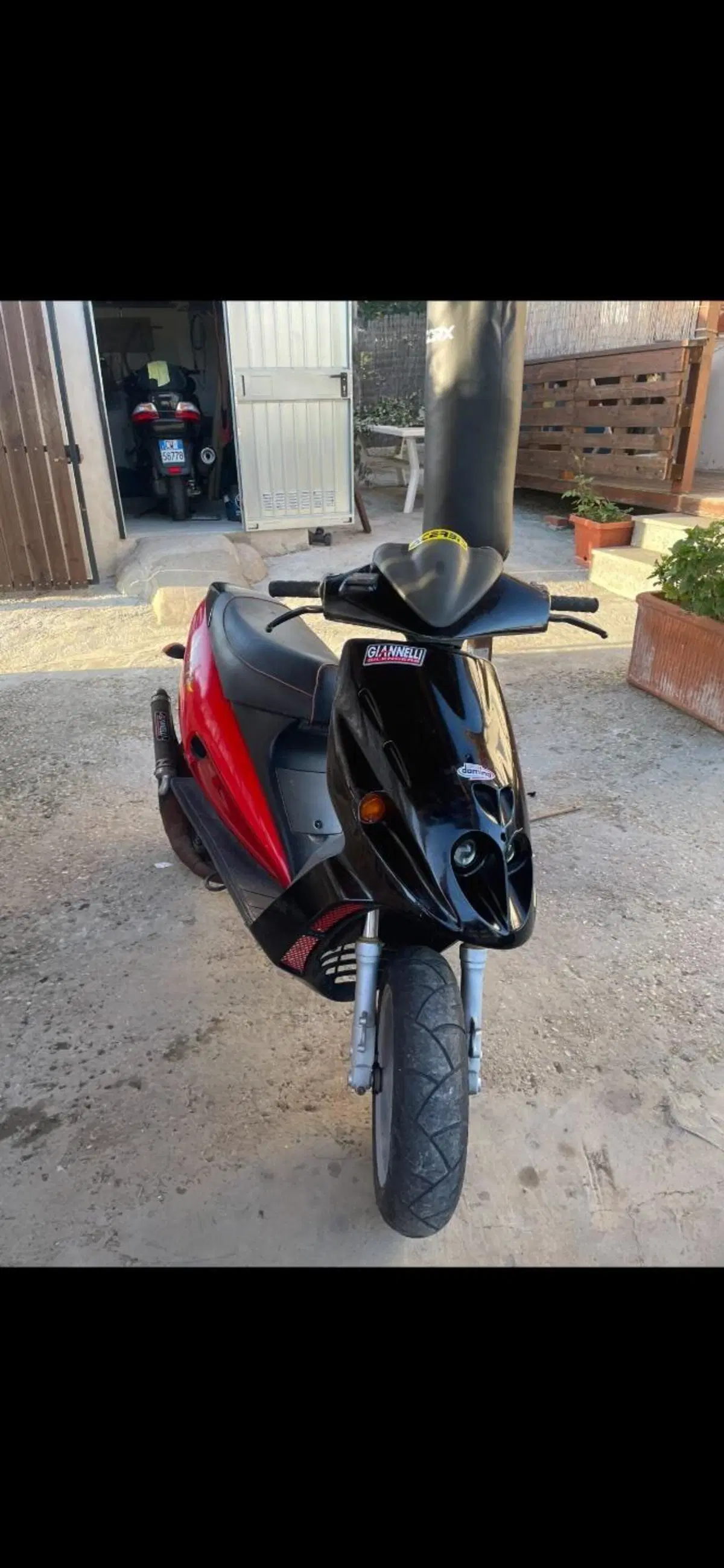 Malaguti F12 Phantom 50 R Air Cooled (2008 -10) (2)
