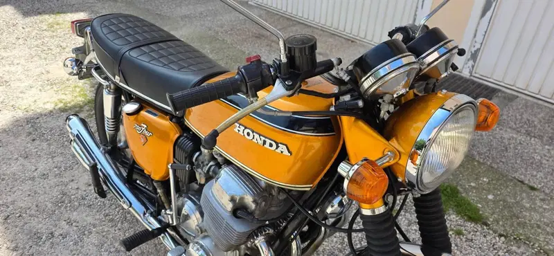 Honda CB 750 FOUR K1 (9)