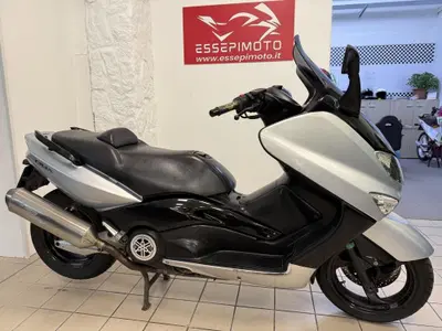 Yamaha T-Max 500 (2001 - 03) usata