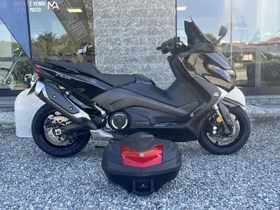 Yamaha T-Max 530 (2017 - 19) usata