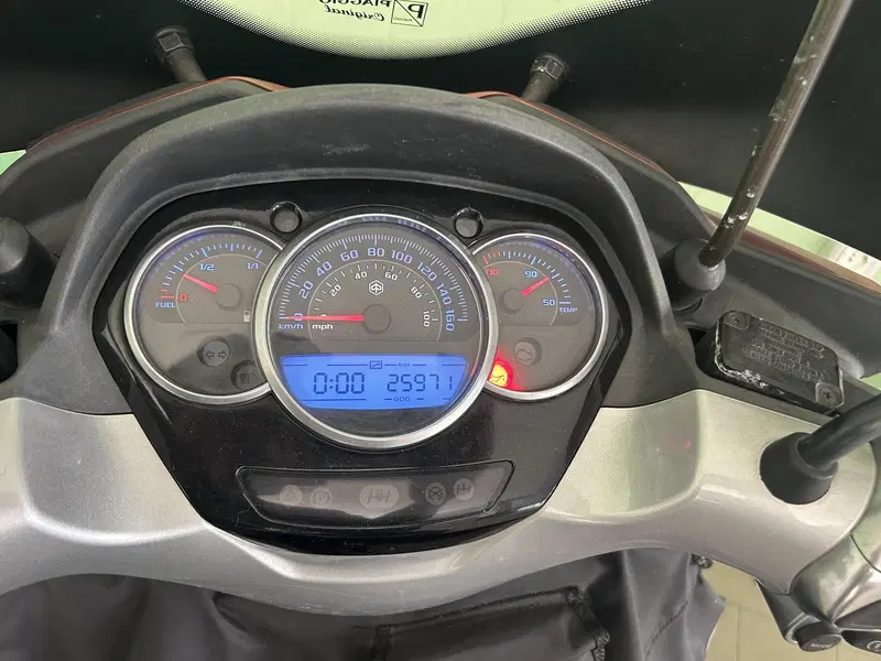 Piaggio Mp3 300 ie Yourban ERL (2011 - 17) (5)