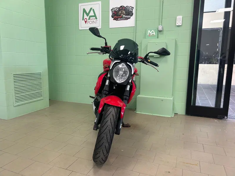 Suzuki Gladius 650 SFV (2009 - 15) (3)