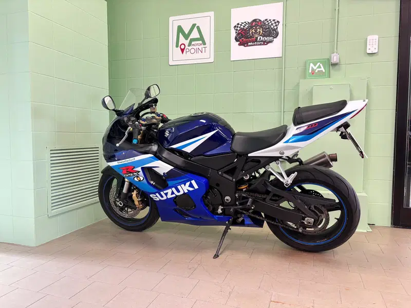 Suzuki GSX R 600 (2004 - 05) (2)