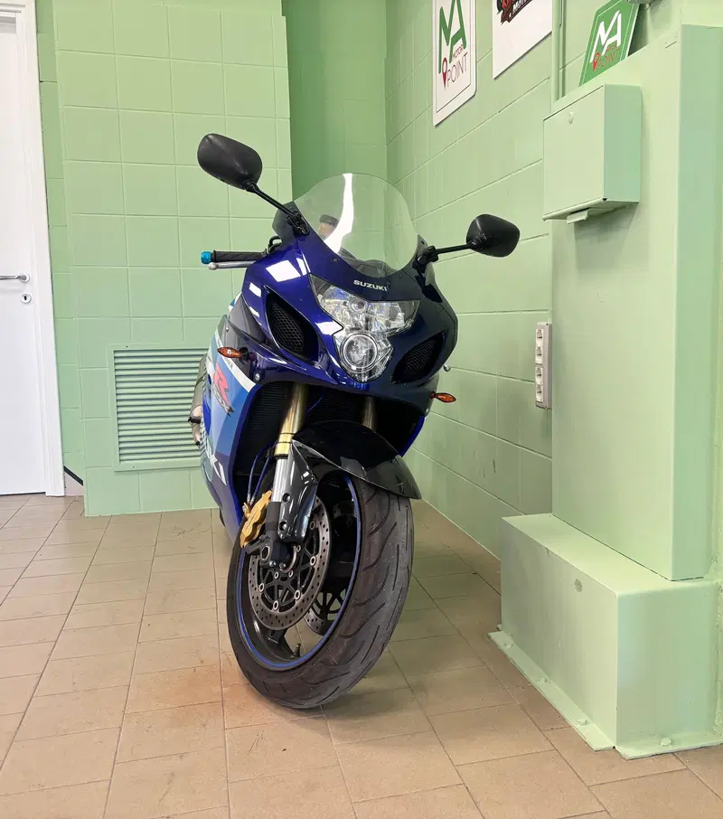 Suzuki GSX R 600 (2004 - 05) (3)