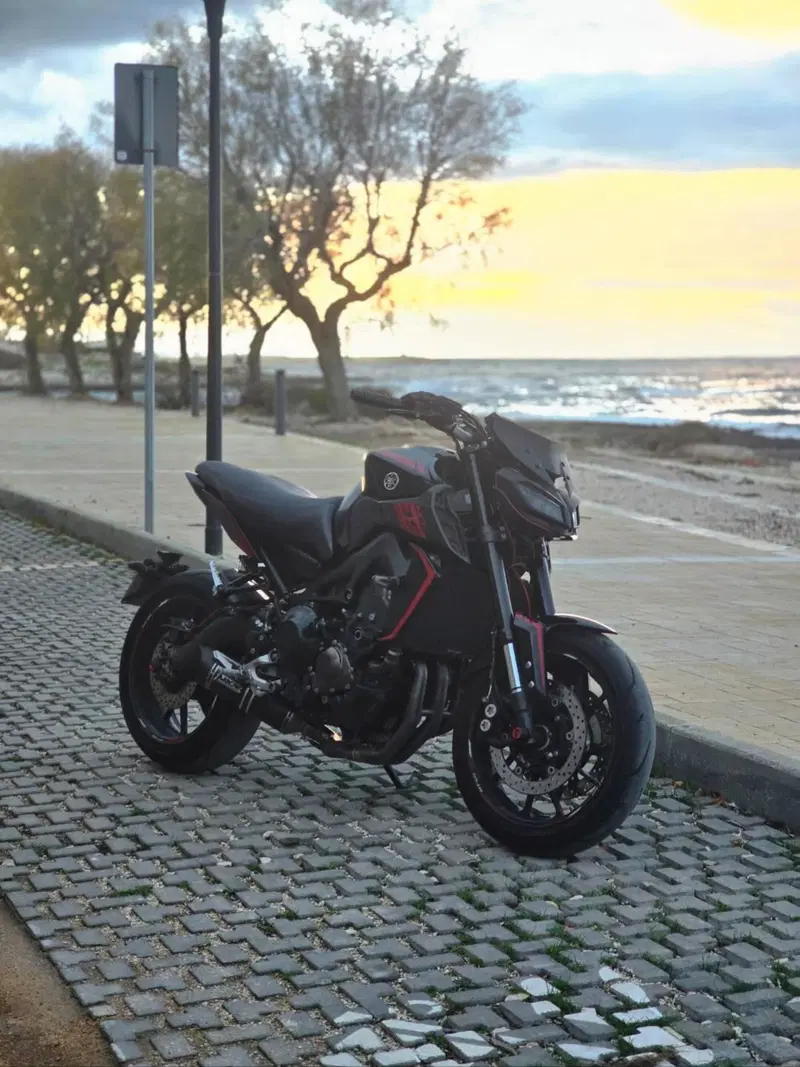 Yamaha MT-09 (2017 - 20) (5)