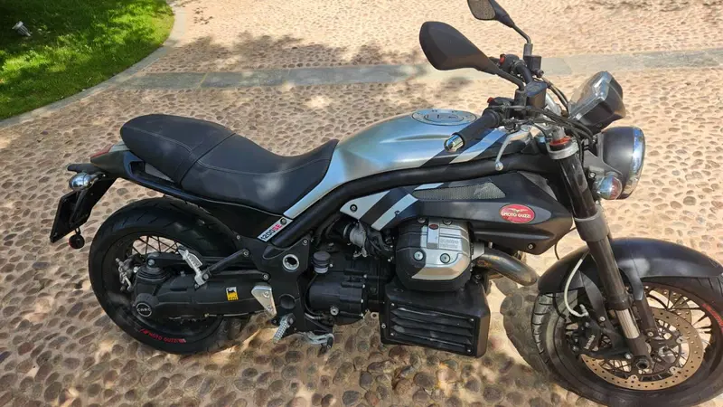 Moto Guzzi Griso 1200 8V Special Edition (2012 - 16) (3)