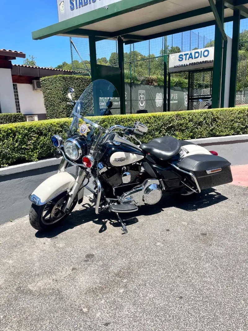 Harley-Davidson 103 Road King Classic (2014 - 16) - FLHRC (4)