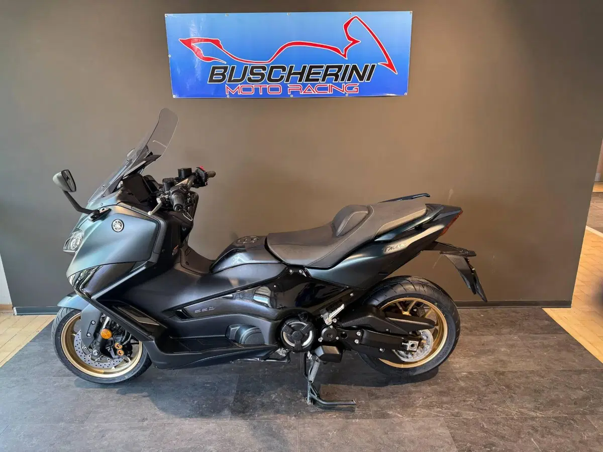 Yamaha T-Max 560 Tech Max (2022 - 24) (6)