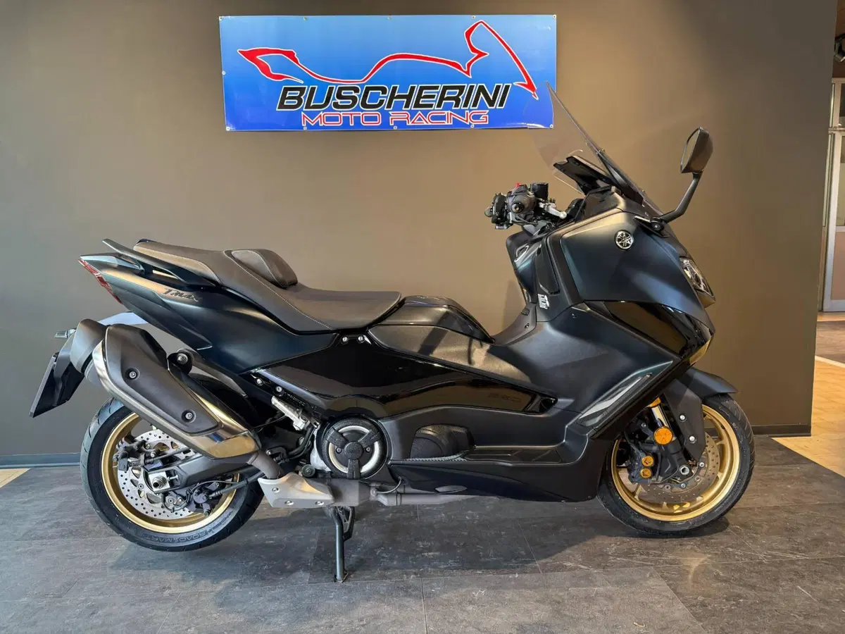 Yamaha T-Max 560 Tech Max (2022 - 24) (8)