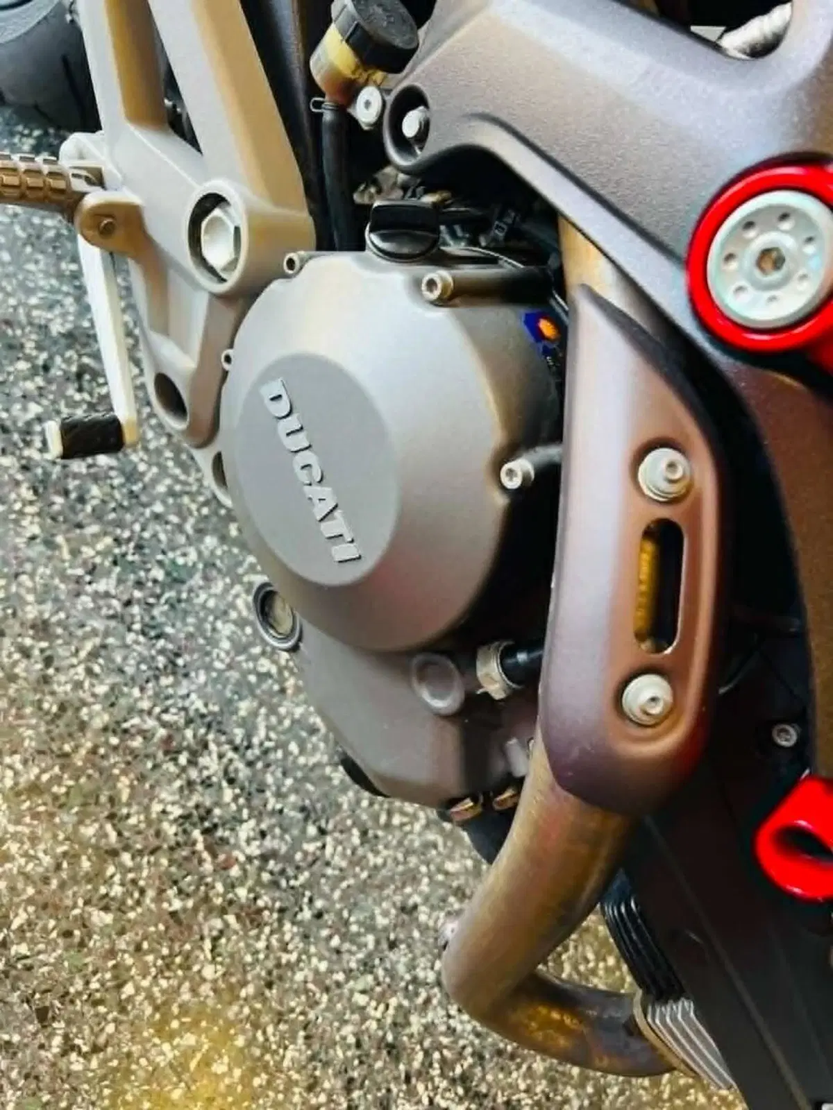 Ducati Monster 696 (2008 - 13) (10)