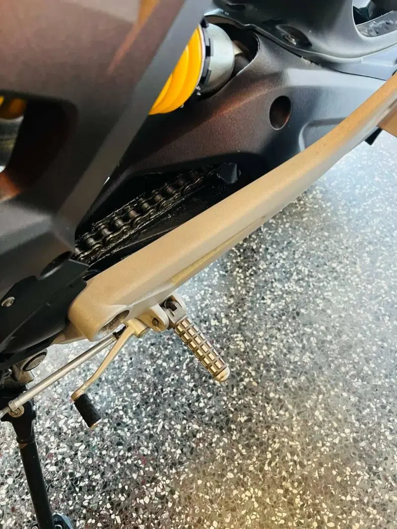 Ducati Monster 696 (2008 - 13) (11)