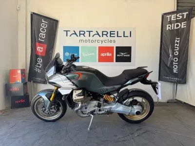 Moto Guzzi V100 Mandello S (2025 - 26) nuova