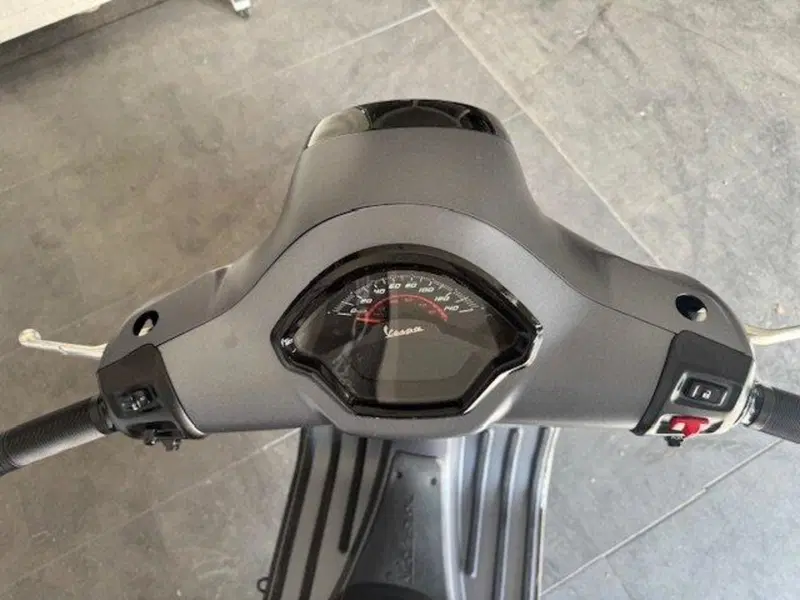 Vespa GTS 310 Supersport (2025 - 26) (10)