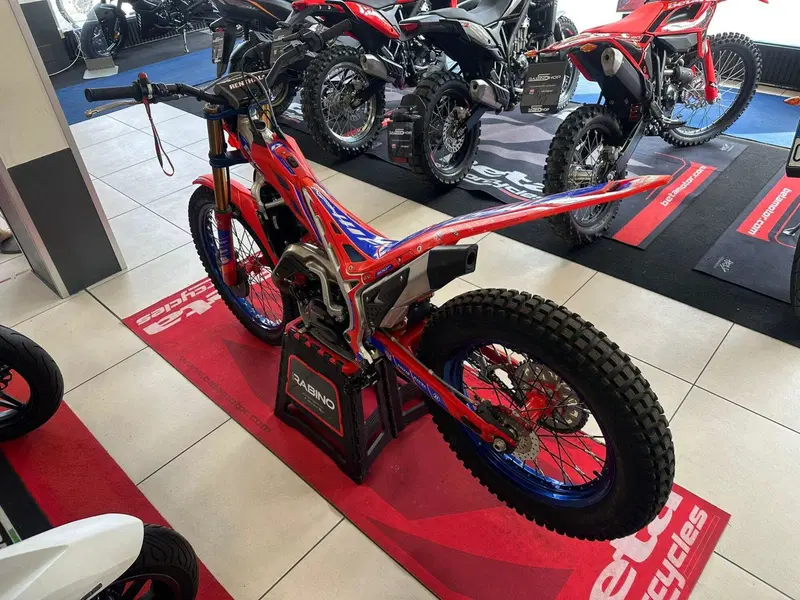 Betamotor Evo 300 2T Factory (2024) (5)