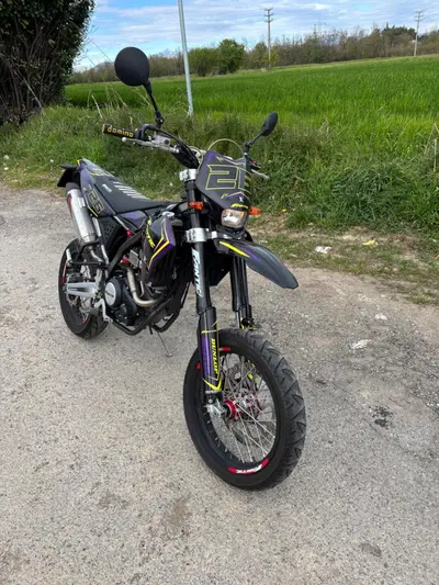 Fantic Motor Motard 125 M Performance 4t (2019) usata