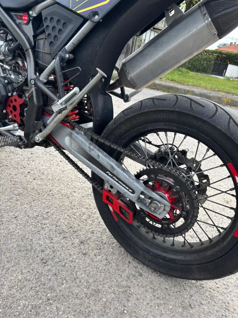 Fantic Motor Motard 125 M Performance 4t (2019) (5)
