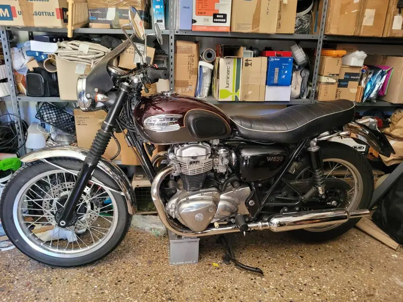 Kawasaki W 650 (2001 - 06)
